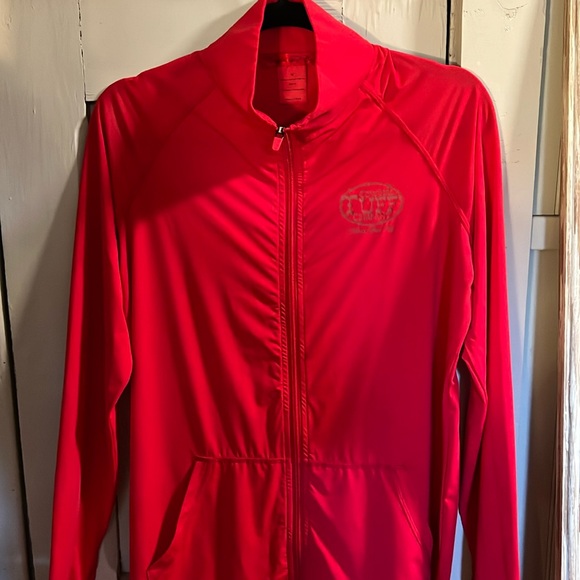 Cowgirl Tuff Jackets & Blazers - NWOT Cowgirl Tuff Breathe Full Zip Red Jacket Medium